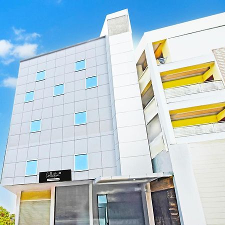 Super Collection O Sanath Nagar Near Railway Station Hotel Hyderabad Ngoại thất bức ảnh