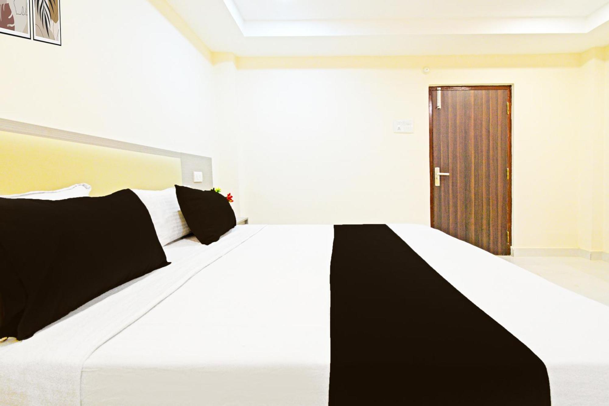 Super Collection O Sanath Nagar Near Railway Station Hotel Hyderabad Ngoại thất bức ảnh
